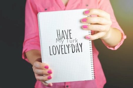 Understanding the Basics of Facebook Ads for Maximum Reach - Discover the fundamentals of running effective Facebook ad campaigns with Andrea Vahl.